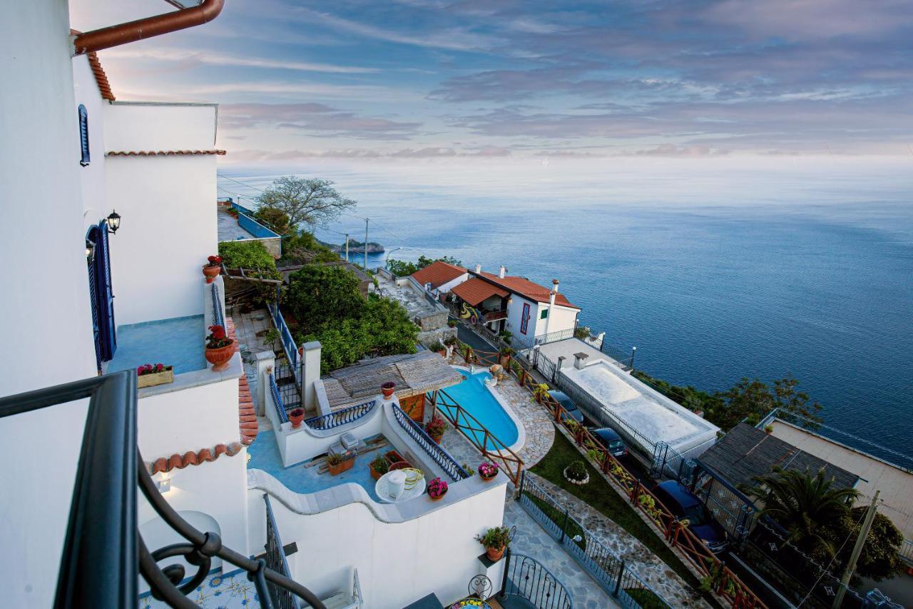 Villa Primavera Фуроре Екстериор снимка