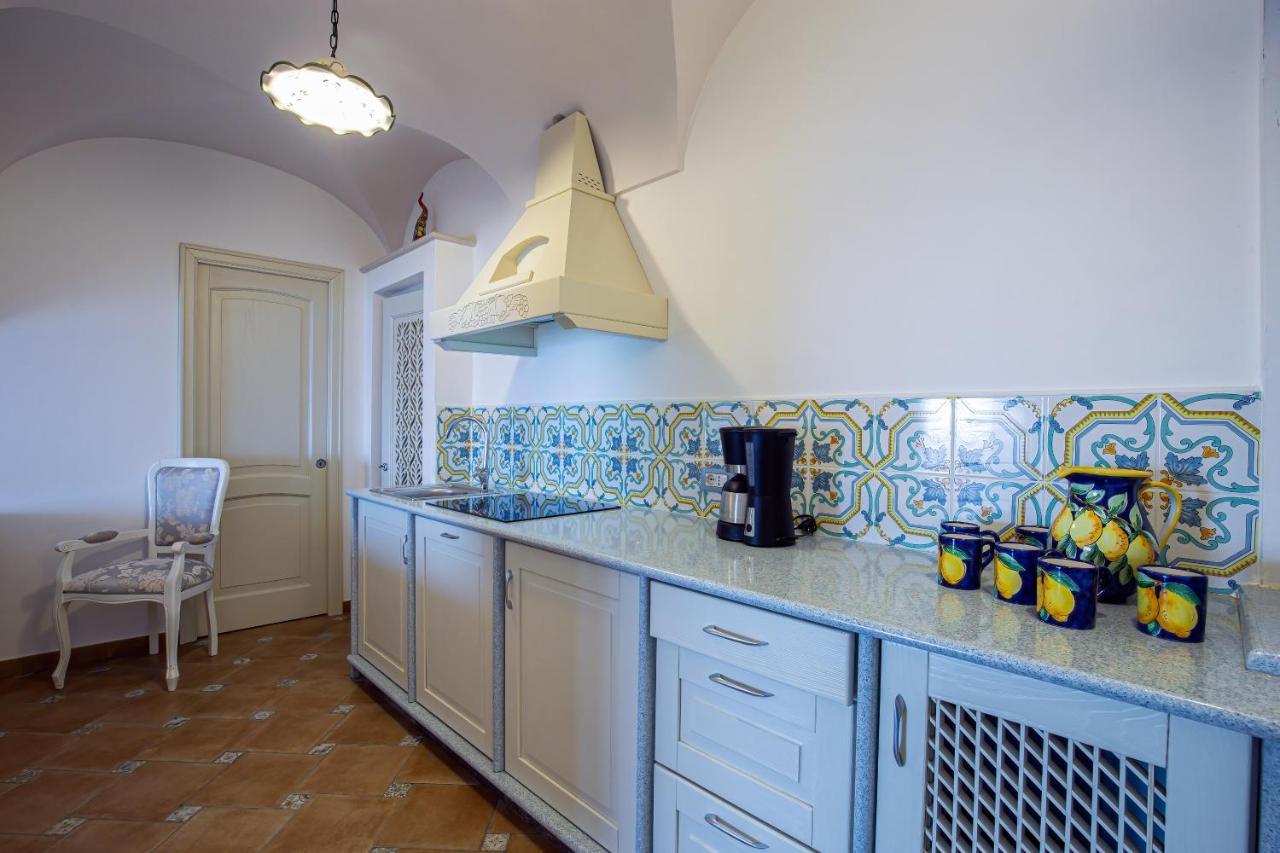 Villa Primavera Фуроре Екстериор снимка