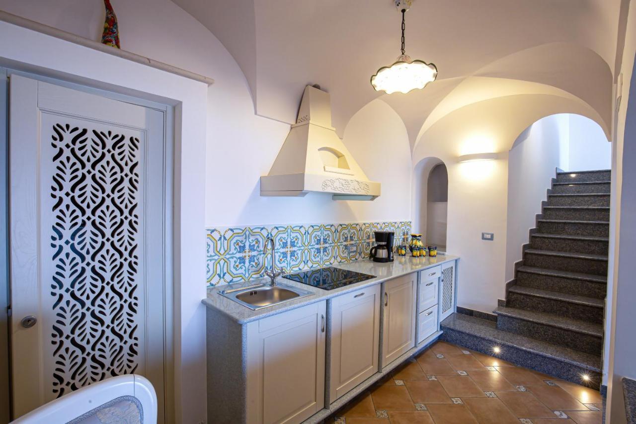 Villa Primavera Фуроре Екстериор снимка