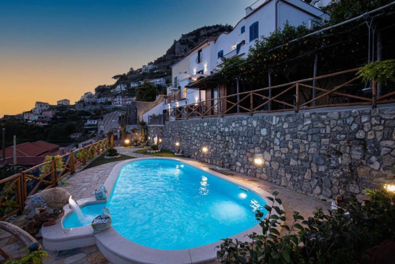 Villa Primavera Фуроре Екстериор снимка